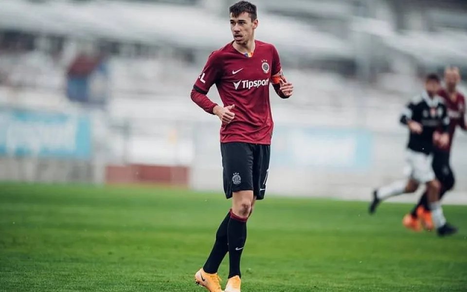 Mladý fotbalista Ryneš zamířil ze Sparty na hostování do Hradce Králové