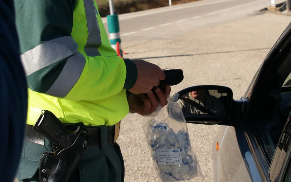 Řidička v Jičíně nadýchala 3,5 promile. Upozornila na sebe pomalou jízdou