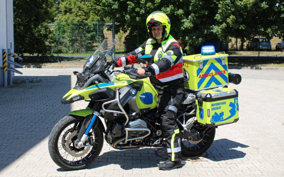 Každá minuta je rozhodující, říká motocyklový zdravotnický záchranář Tomáš Dudich