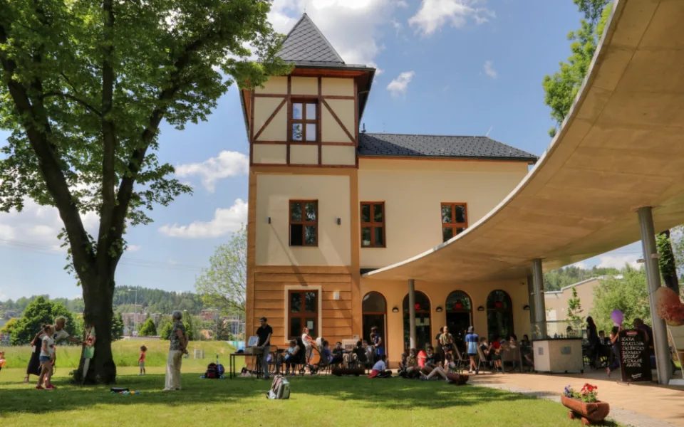 V Náchodě by mohla vzniknout vila podle návrhu architekta Kaplického