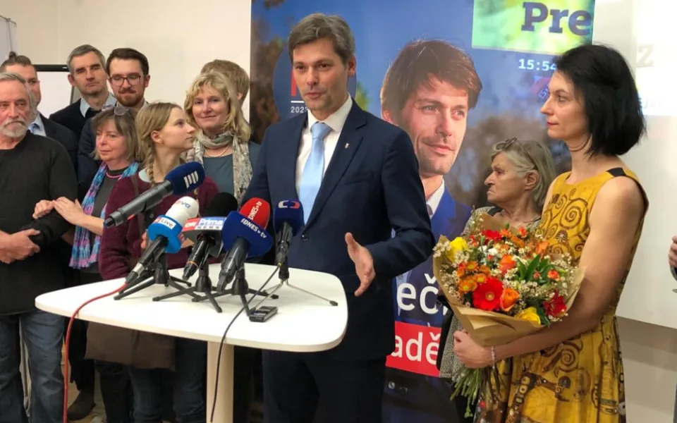 Letos tu panoval strach, říká o prezidentských volbách Marek Hilšer. Ve druhém kole dá hlas Pavlovi