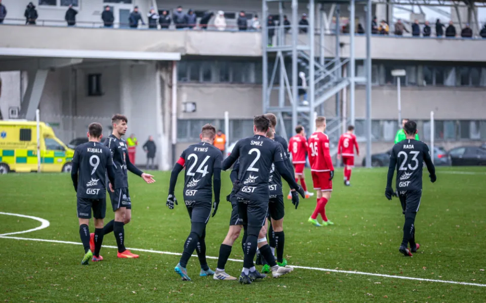 Fotbalisté pátého Hradce Králové na jaře cílí především na záchranu v první lize