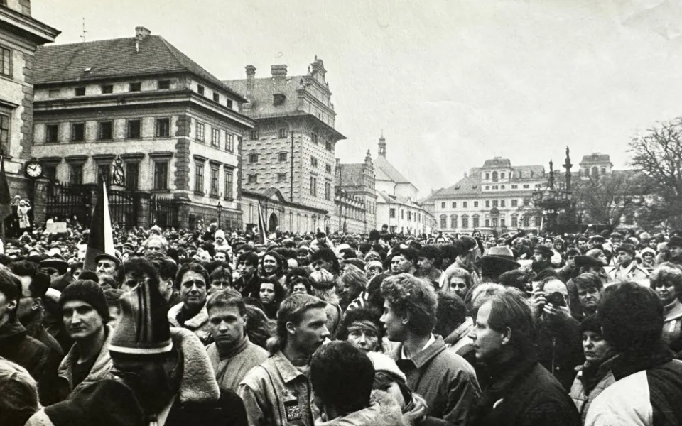 Dáme v prezidentské volbě přednost slušnosti a klidu nebo chceme chaos, nenávist a lži?