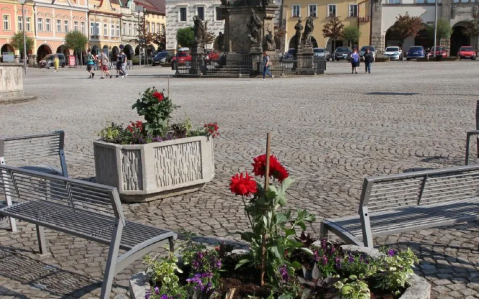 Obyvatelé Dvora Králové nad Labem si můžou adoptovat zeleň. O místo se pak starají po vlastní ose