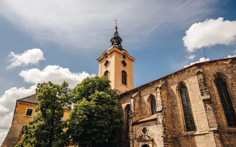jicin