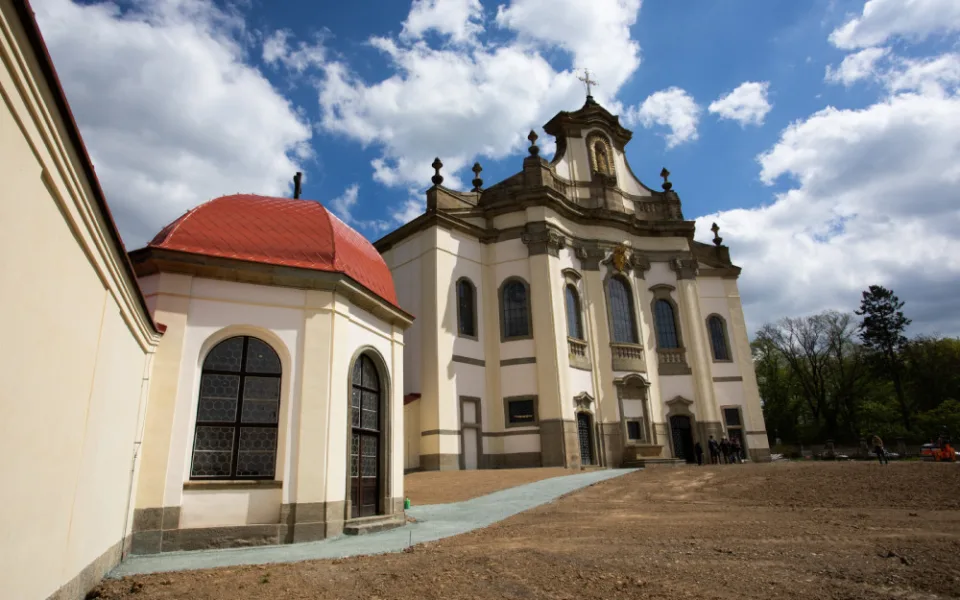 Sídlo Kolowratů v Rychnově nad Kněžnou je po rekonstrukci. Veřejnosti se otevře v červnu