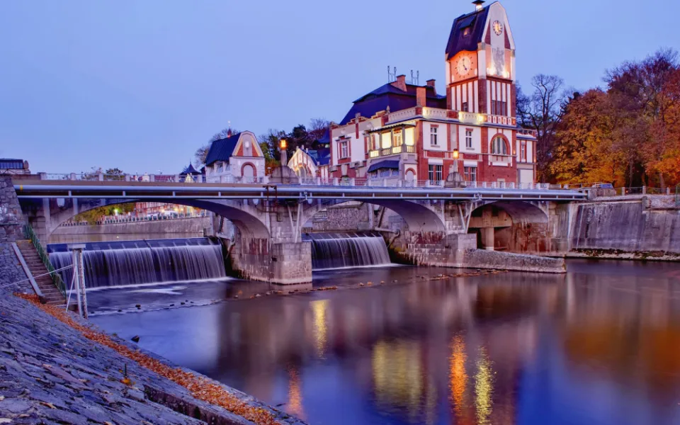 Hradecký Hučák si na nedostatek zájmu nemůže stěžovat, pro lidi je atrakcí