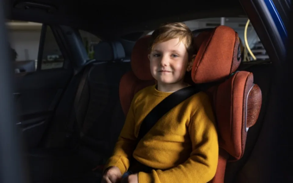 Autosedačka pro školáka? Bezpečnost možná omylem podceňujete i vy