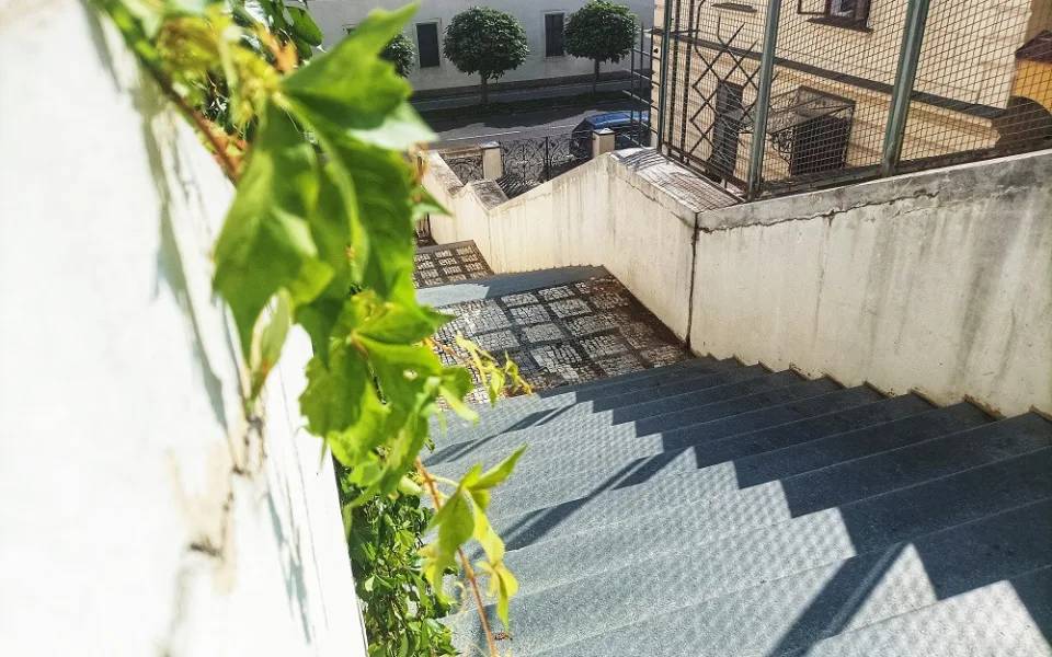 Gočárovy schody potěší oko cyklofanouška, už méně cestujících v MHD