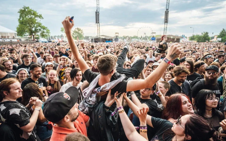 Rock for People představil prvního headlinera. Do Hradce Králové přijedou Bring Me The Horizon.