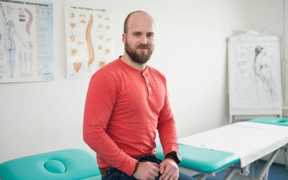 Všeobecně ubývá pohybu dětí. Chybí jim nejen nachozené kroky, říká fyzioterapeut Michal Peroutka