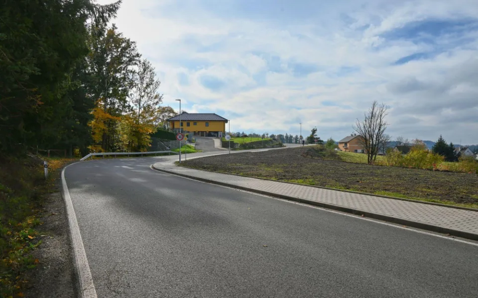 Po dvouleté rekonstrukci se mohou řidiči vrátit na silnici mezi obcemi Jizbice a Náchod
