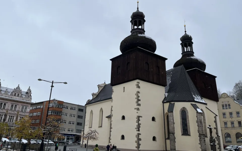 Rakušan poděkoval Náchodu za zrušení ohňostroje, kritici se do něj i města pustili