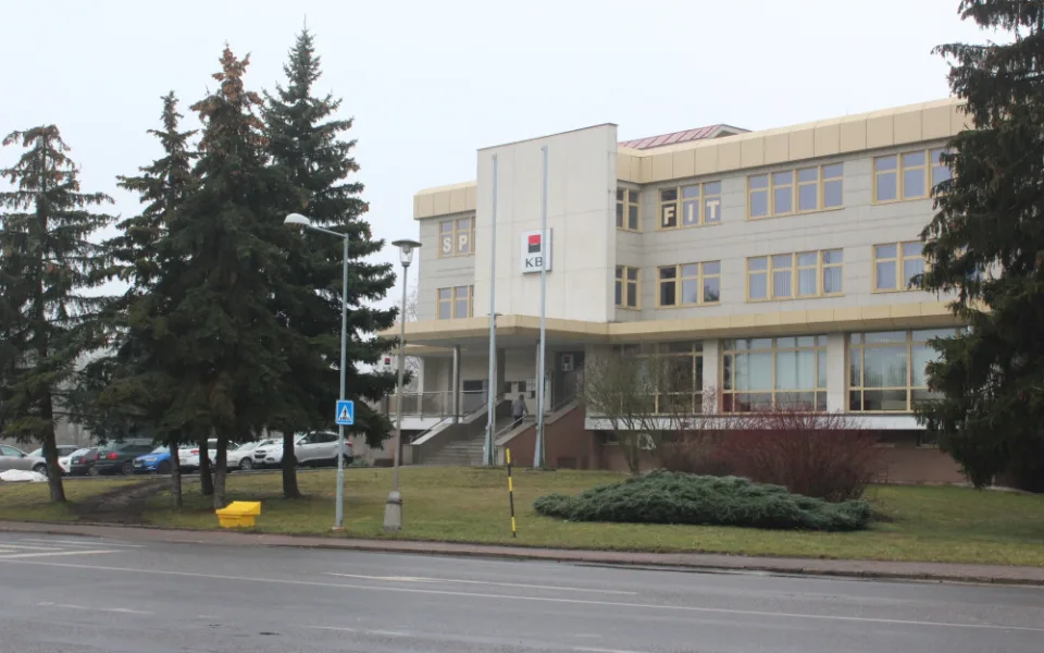 Jičín vybuduje nové učebny pro Montessori školu. Vzniknou v budově Komerční banky