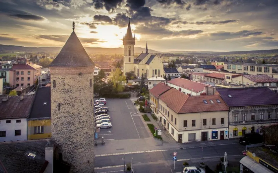 Dvůr chce letos investovat 170 milionů. Většina půjde do oprav a vodohospodářské infrastruktury.