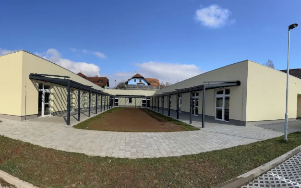 První etapa modernizace Barevných domků Hajnice skončila. Vyšla na 130 milionlů