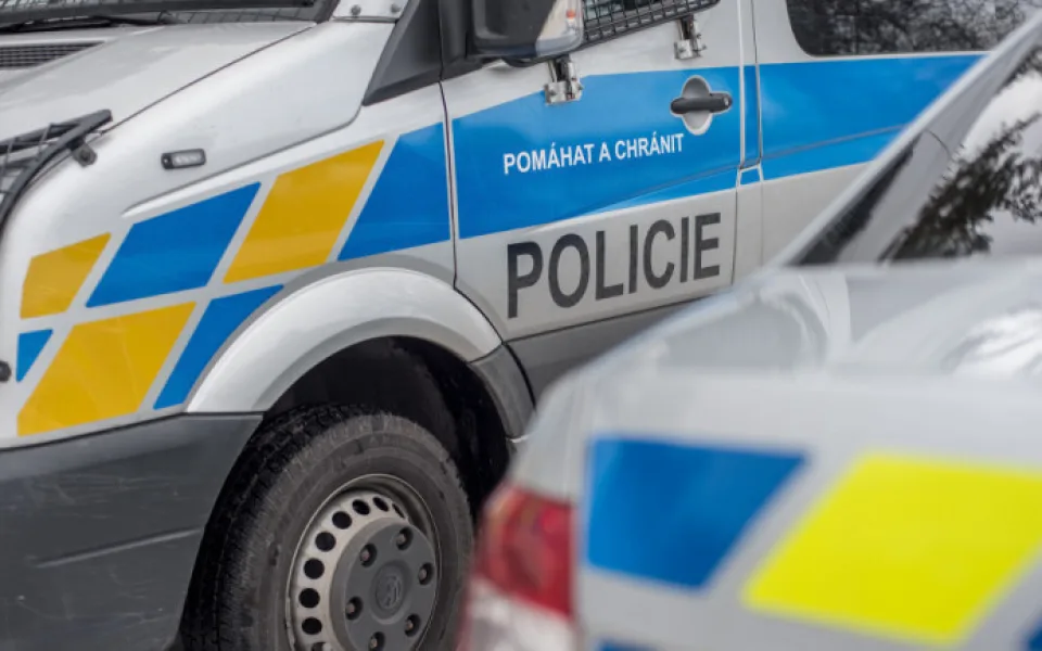 Žena si přišla na miliony korun díky falešným fakturám. Za stejný trestný čin už byla potrestán.