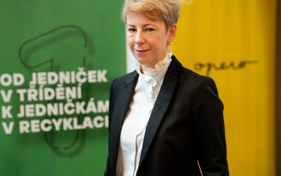 Zálohy jsou jedinou cestou, jak vysbírat 90 procent obalů k recyklaci, říká manažerka Iniciativy pro zálohování