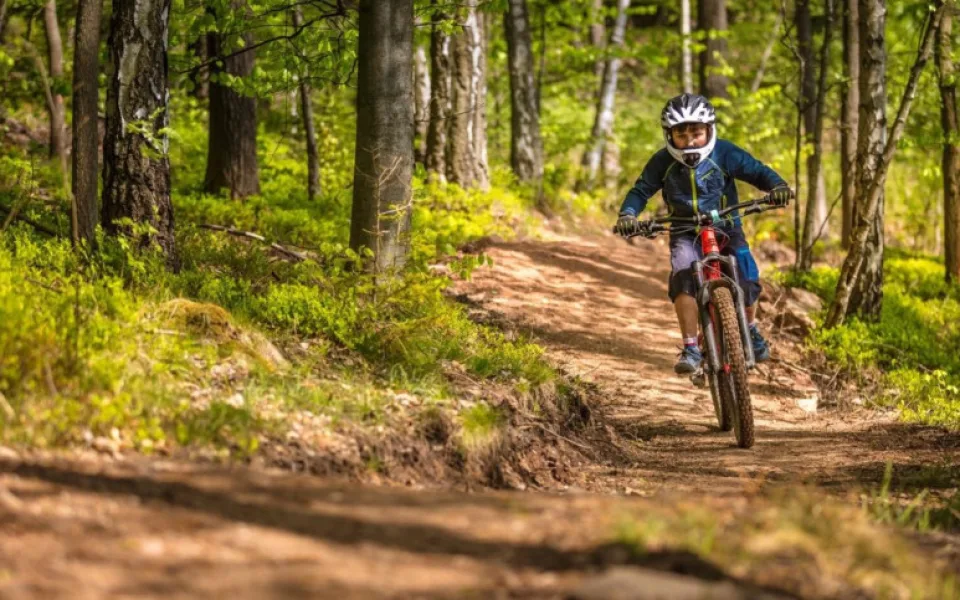 Pro milovníky trailů vznikne v Náchodě nová trasa, start bude u Jiráskovy chaty