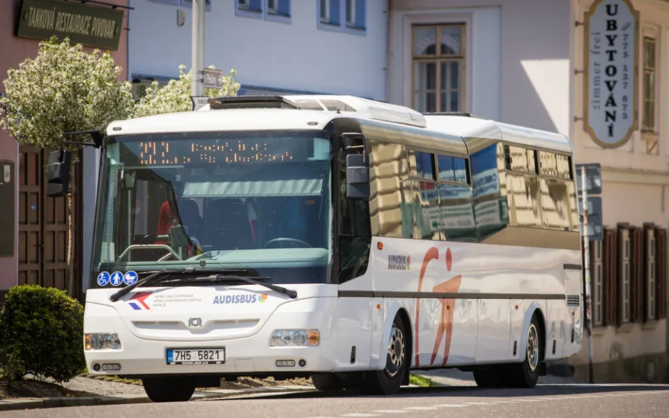 bus