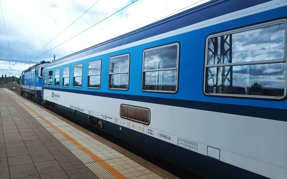 Vlak 2