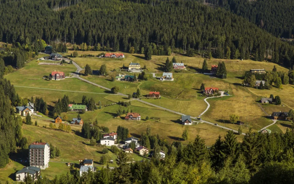Malé obce v Krkonoších mohou vyměnit veřejné osvětlení. Peníze jim dá stát
