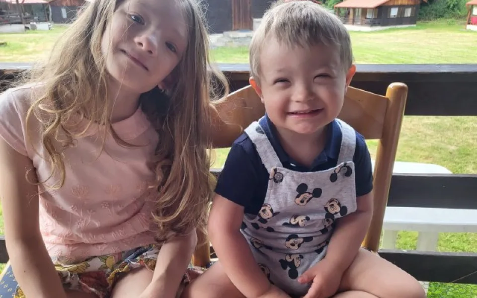 Rodina se stará o dvě handicapované děti. Do péče chce přijmout další, potřebuje ale pomoct