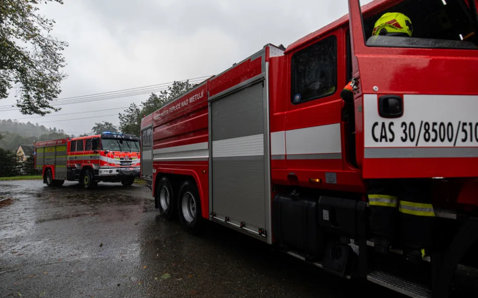 Hasiči v hradeckém kraji dnes zasahovali kvůli počasí u více než 210 událostí