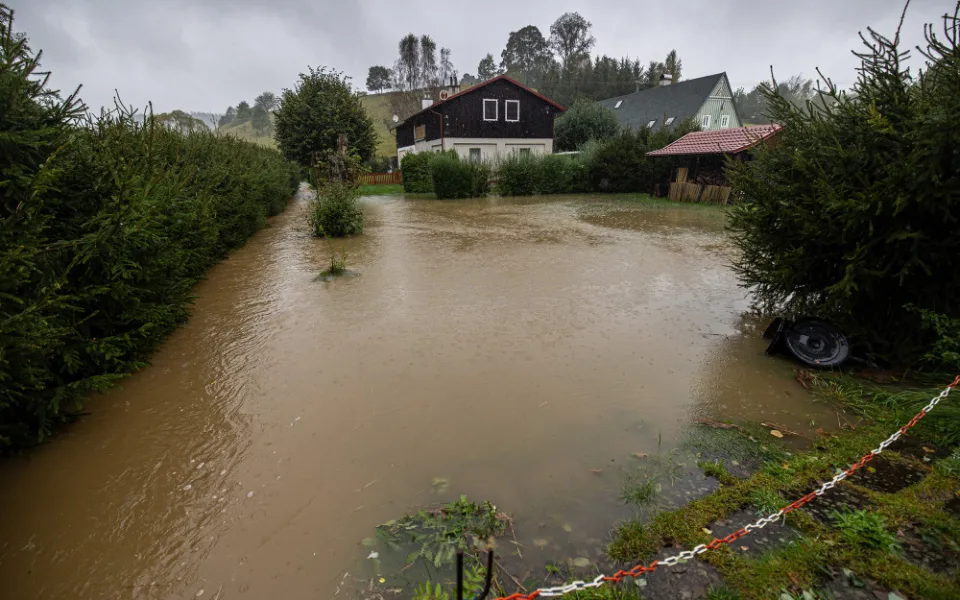 PŘEHLED: Jak sobotní velká voda ovlivnila život v Královéhradeckém kraji?