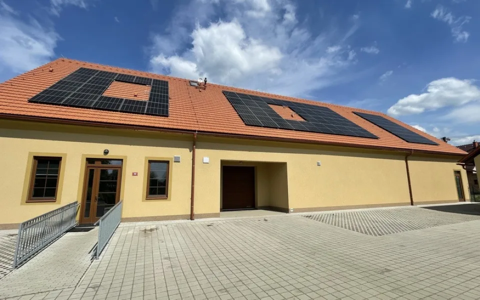 Krajské organizace budou vyrábět vlastní elektřinu pomocí fotovoltaiky