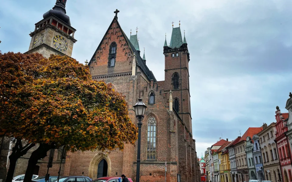 Zítra budou mít návštěvníci Bílé věže noční Hradec jako na dlani