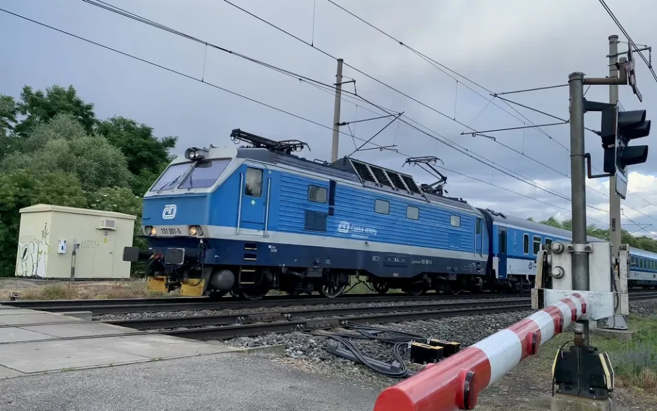 Vlak 6
