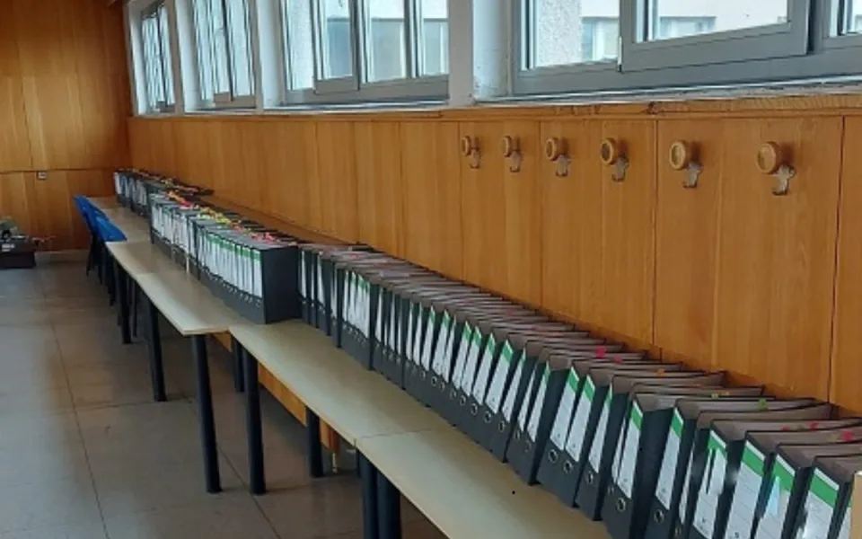 Policie navrhla obžalovat 20 obviněných v kauze falešných bankéřů. Škoda 100 milionů