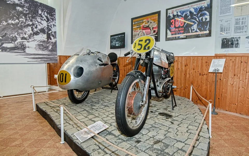 Hořické muzeum Czech Road Racing zahájí další sezonu. Otevře se v květnu