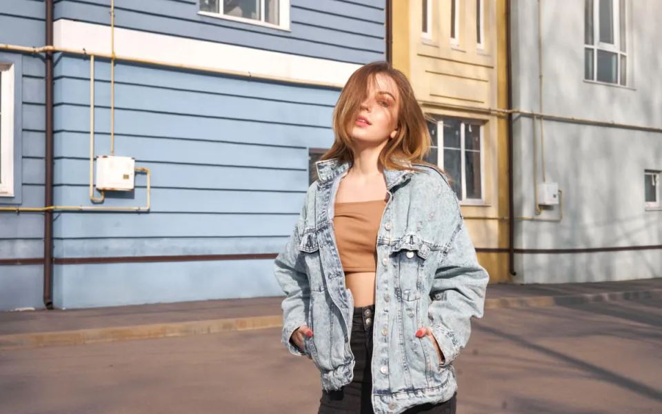 Základní prvky jarní módy, které budou vždy trendy