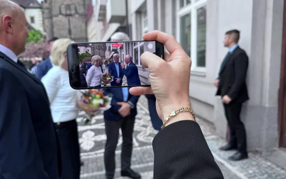 Dvoudenní prezidentská návštěva je u konce. Petr Pavel si pochvaloval procházku v Krkonoších