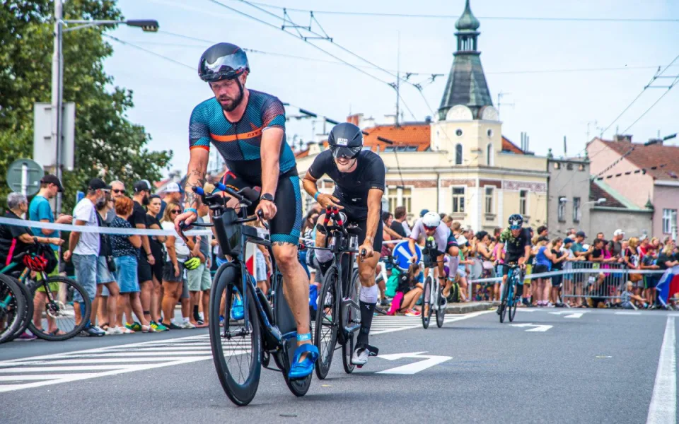 Do Hradce Králové se po roce vrátí legendární závod IRONMAN 70.3