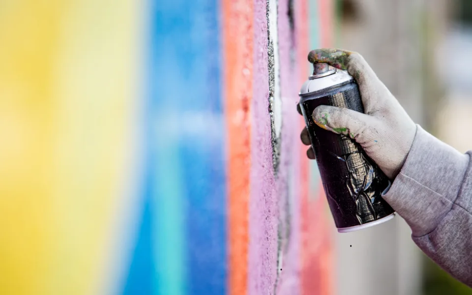Hradec má nové legálních plochy pro graffiti. Město chce omezit nelegální sprejování