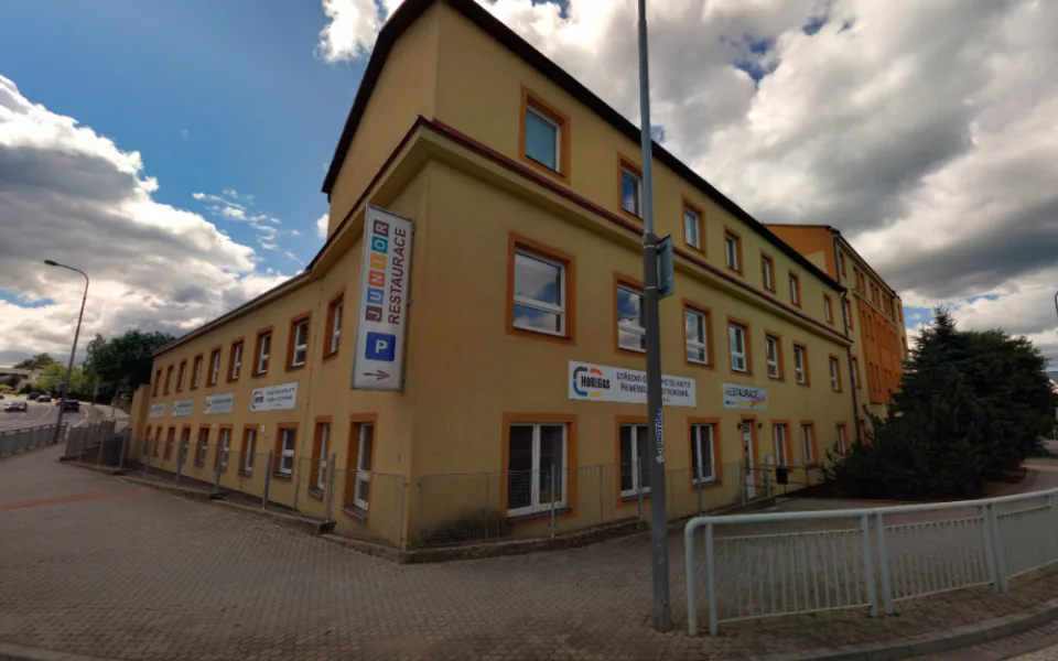 Projekt na přestavbu areálu hotelové školy v Trutnově bude stát přes 21 milionů