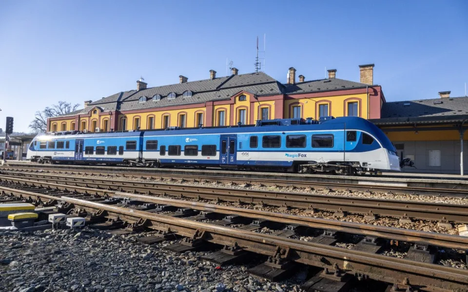 Do kraje dorazila další Liška. České dráhy nasazují nové RegioFoxy