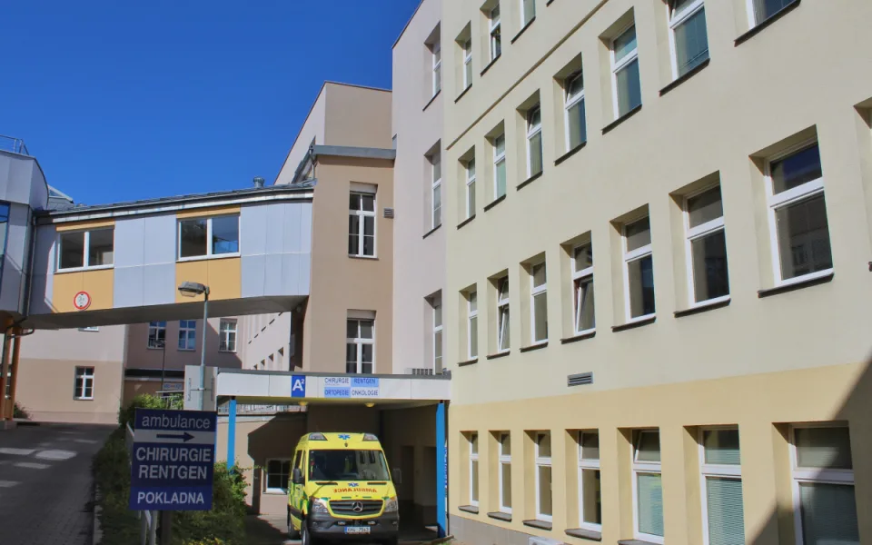 Trutnovská nemocnice zavádí biologickou léčbu a rozšiřuje onkologický stacionář