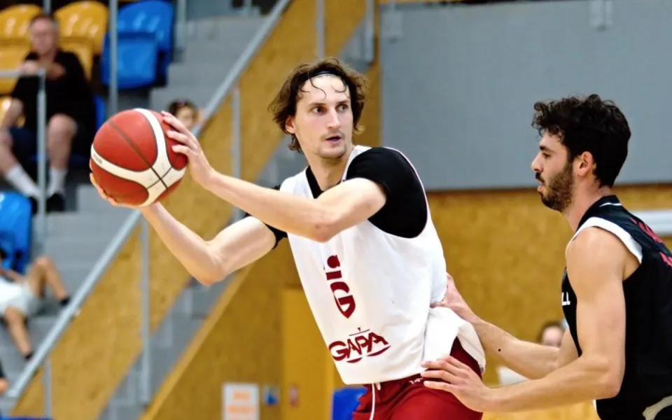 Hradecký basket míří do Olomouce. Bitva o první body sezony NBL