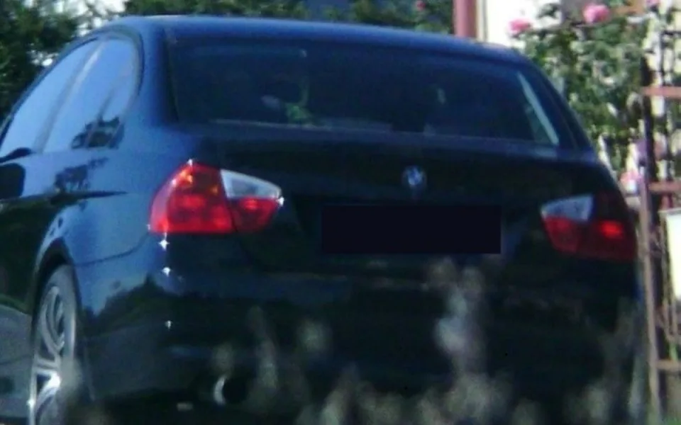 Mladý řidič na Jičínsku jel více než dvojnásobnou rychlostí. Hrozí mu pokuta a zákaz řízení