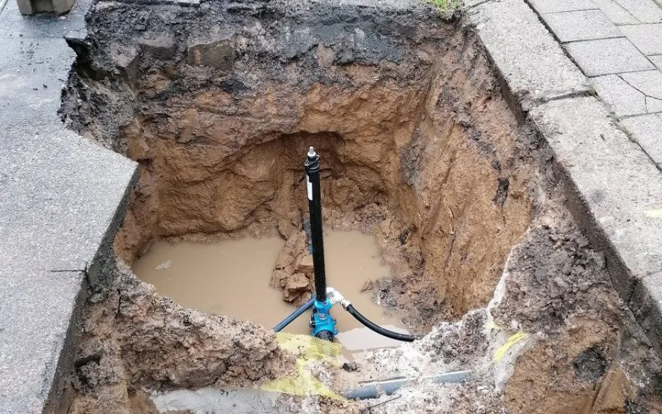 Mrazivé počasí může poškodit vodovodní přípojky. Pozor hlavně na chatách