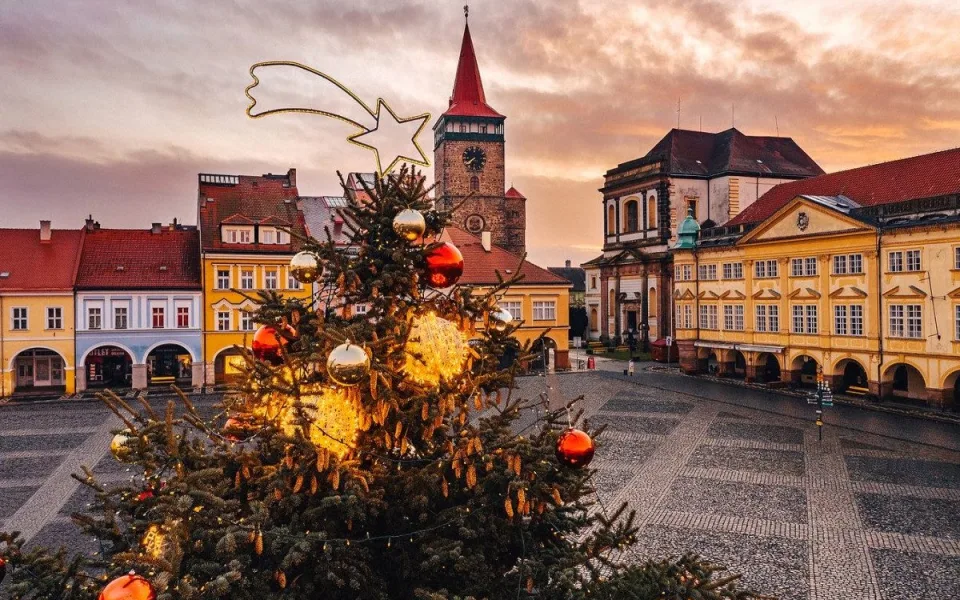 Jičín se připravuje na advent. Město se rozzáří novými 3D dekory