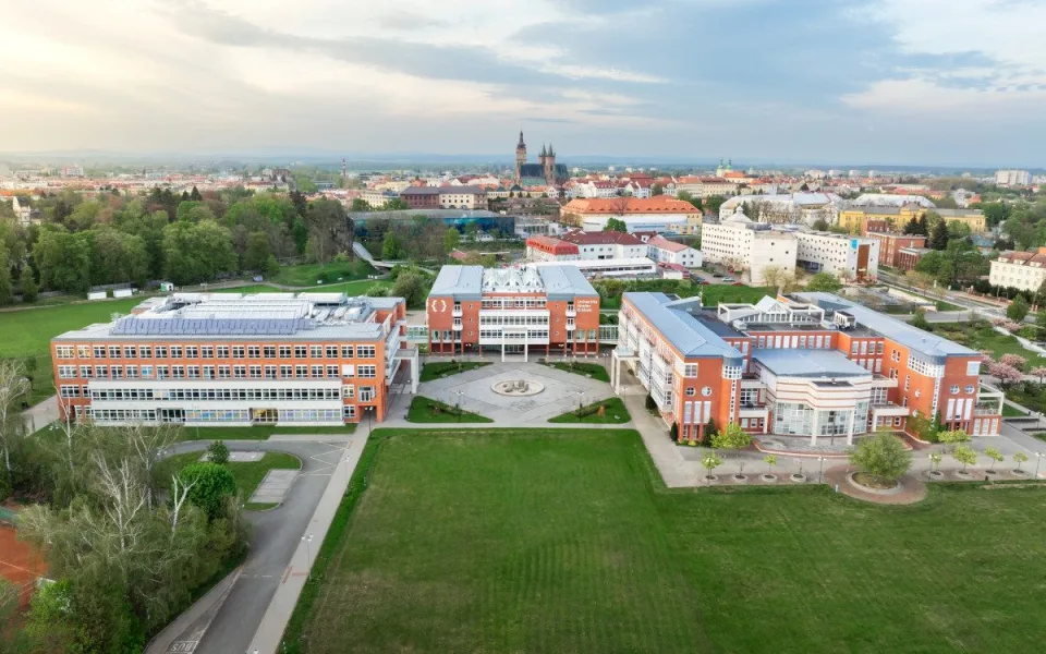 Královéhradecká univerzita investuje do rozvoje kampusu Na Soutoku stamiliony