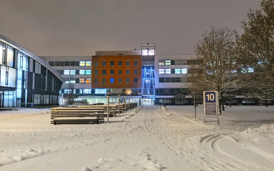 Hradecká nemocnice opět uspěla v průzkumech spokojenosti pacientů a zaměstnanců