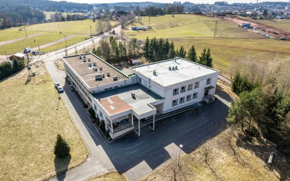 Z hotelu Štikov v Nové Pace má vzniknout školní kampus. Jednota bratrská shání finance ve sbírce