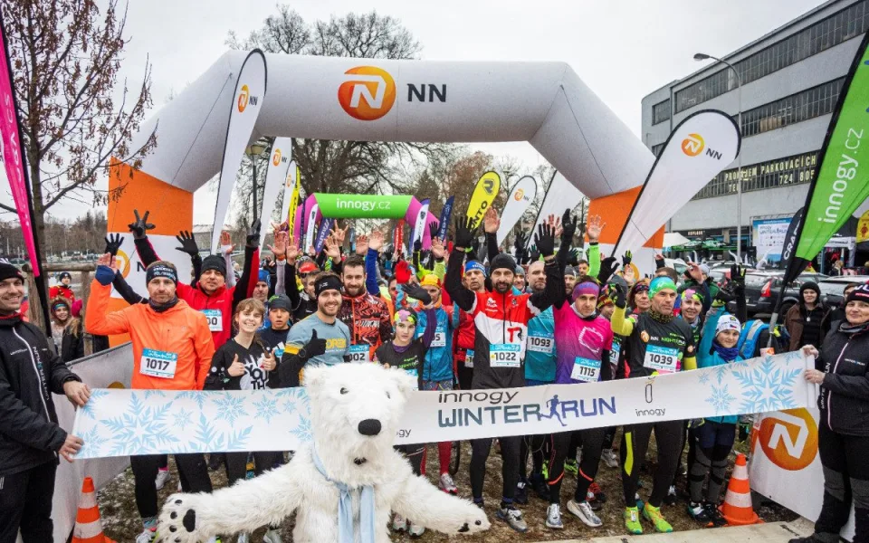Hradec láká o víkendu na Winter run, šermířské souboje i večerní prohlídky Hučáku
