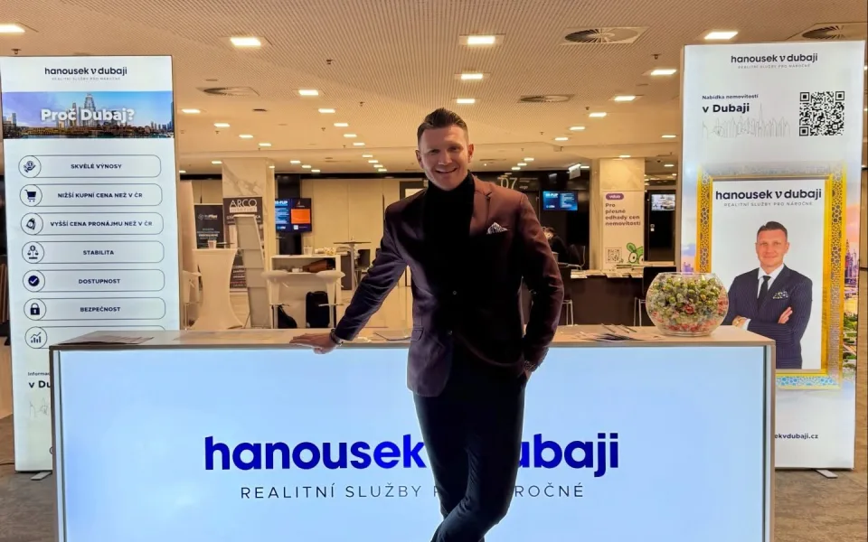 Realitní makléř Jiří Hanousek z Hradce Králové, který se mimo jiné věnuje prodeji nemovitostí v Dubaji.